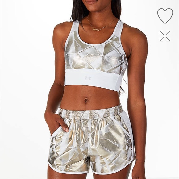 white under armour sports bra